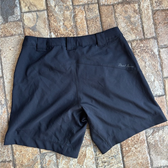 Pearl Izumi Women's Black Bike Shorts without Chamois - Picture 4 of 6